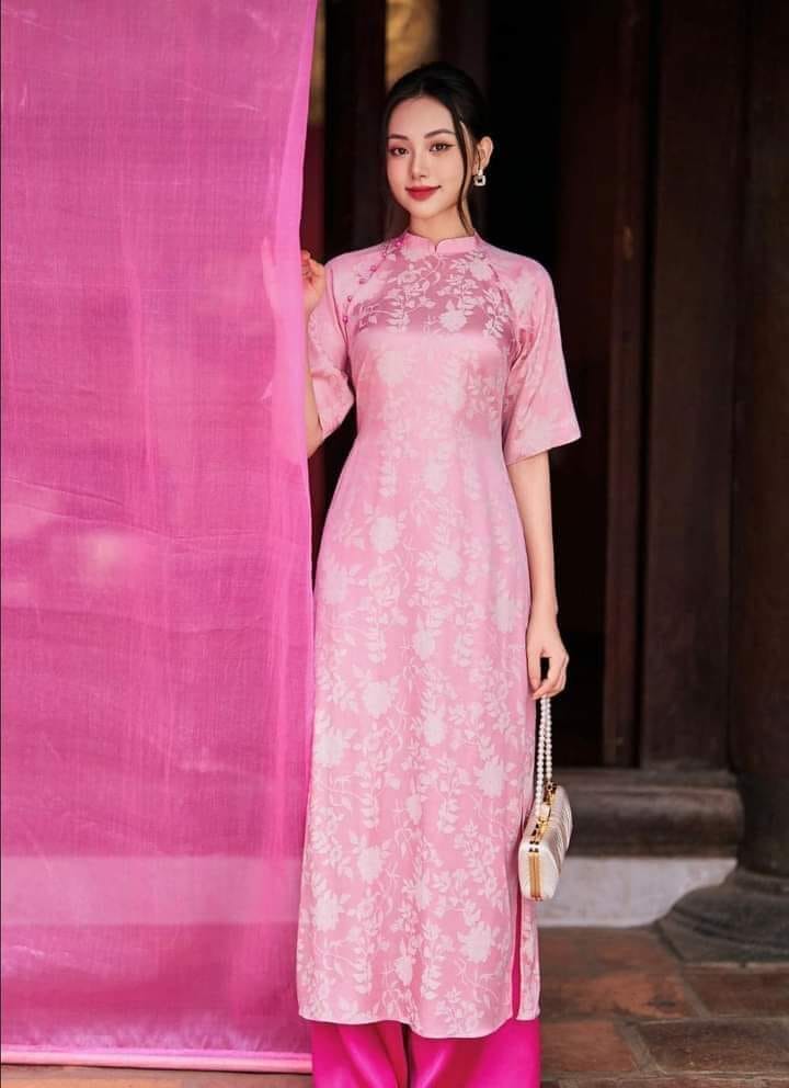 Bộ áo dài gấm cách tân hồng/ Pre-made Modern Vietnamese Ao Dai set