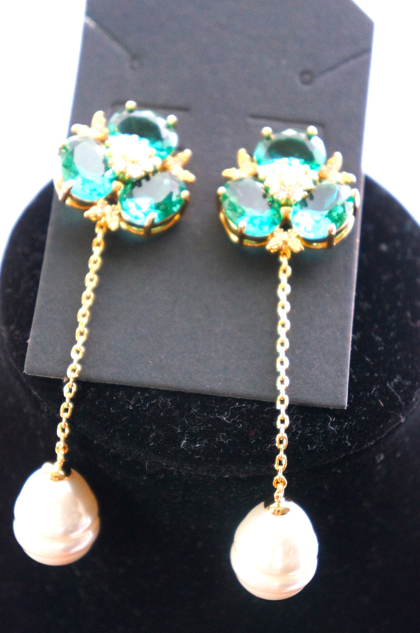 emerald earrings