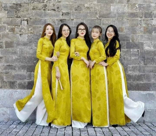 Áo lụa vàng- mustard traditional áo dài