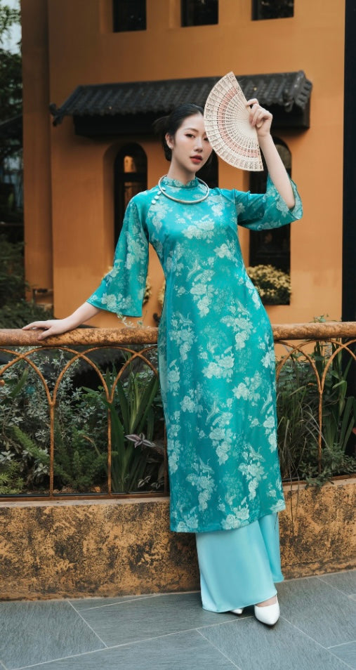 Bộ áo dài cách tân gấm xanh/ Pre-made Modern Vietnamese Ao Dai set