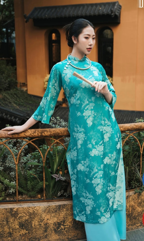 Bộ áo dài cách tân gấm xanh/ Pre-made Modern Vietnamese Ao Dai set