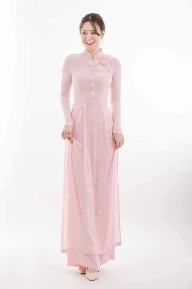 Set áo dài cách chiffon 4 tà thiết kế hoa rơi- Pre-made traditional Vietnamese Ao Dai set in pink