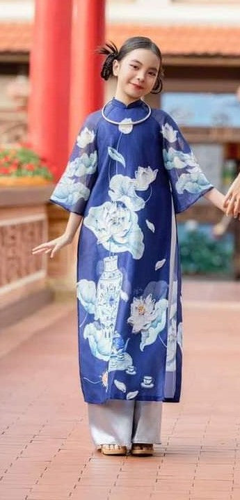 Set Áo dài sen xanh đính cườm cho bé gái- set of double layers blue lotus áo dài for girls