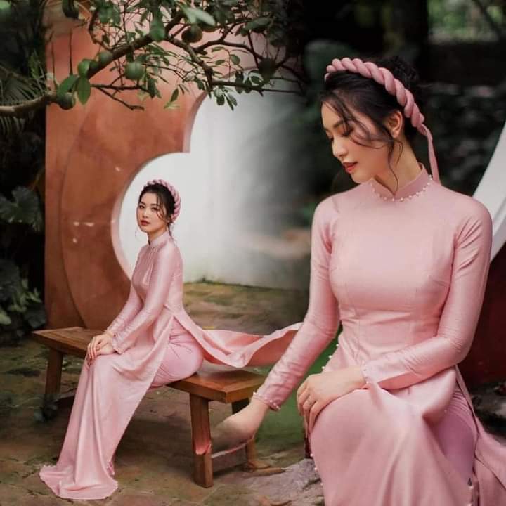 Áo dài lụa vân gỗ đính ngọc trai- traditional pink silk áo dài